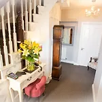 The Ibrox 3* Bristol