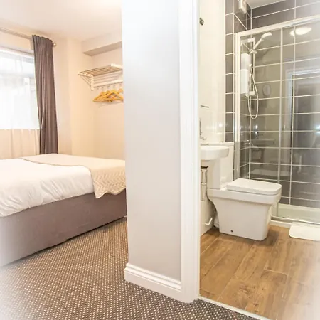 Pensjonat The Ibrox 3*