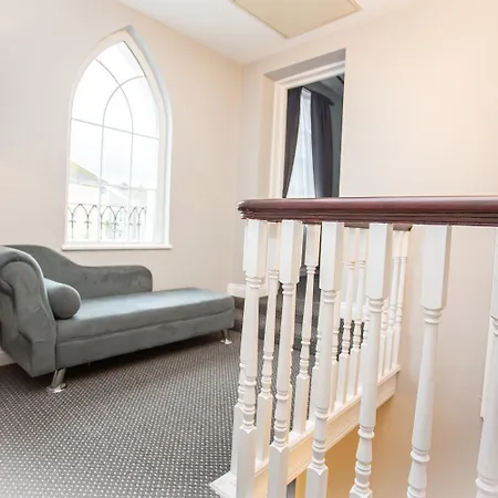 The Ibrox Gæstehus Bristol