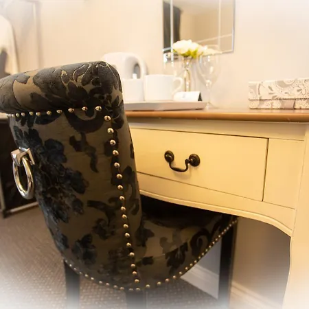 The Ibrox Pensjonat Bristol