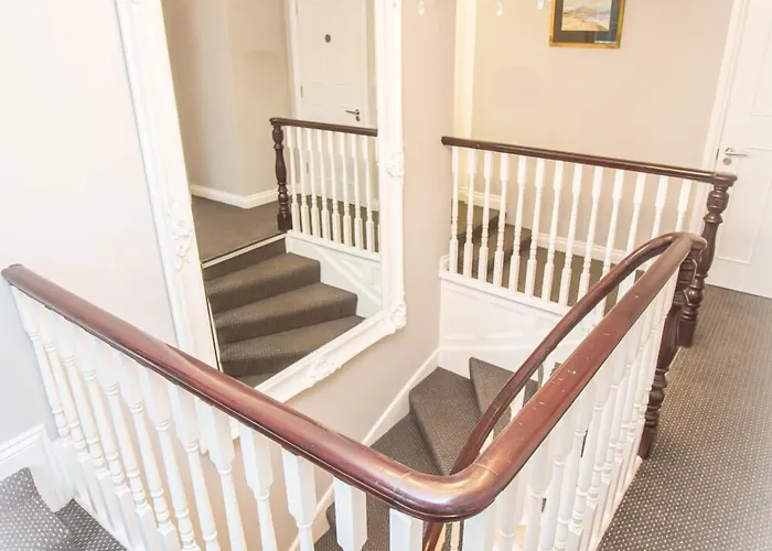 The Ibrox Guest house 3*