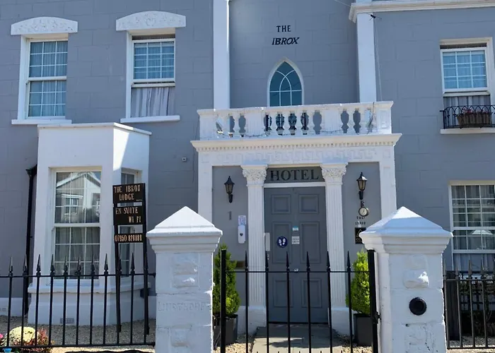 The Ibrox Guest house Bristol